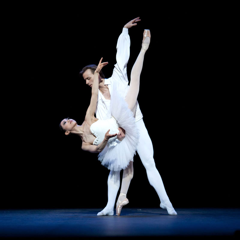 Beyond Ballets Russes: Erina Takahashi and Zdenek Konvalina in Pas de Deux