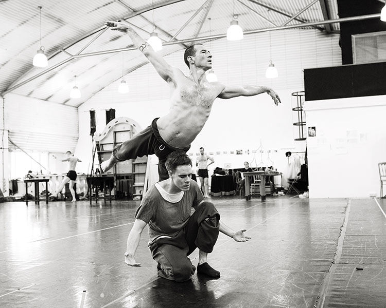 Jonathan Ollivier as The Swan and Sam Archer as The Prince