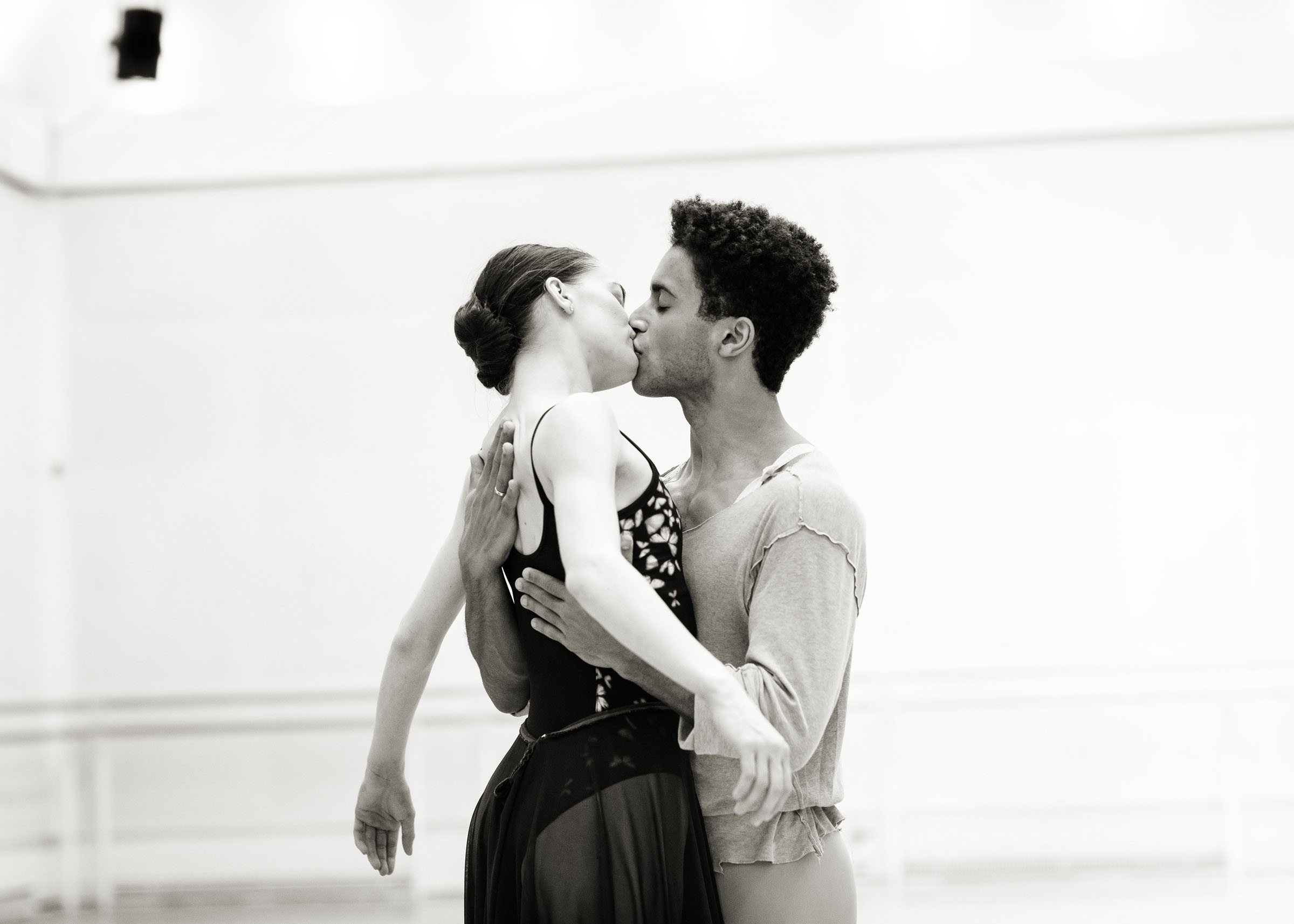 Anna Rose O'Sullivan and Marcelino Sambé kiss in rehearsal for Romeo and Juliet